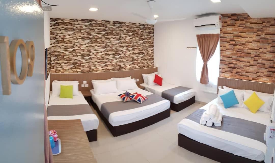 Teruntum 96 Guest house Kuantan Extérieur photo